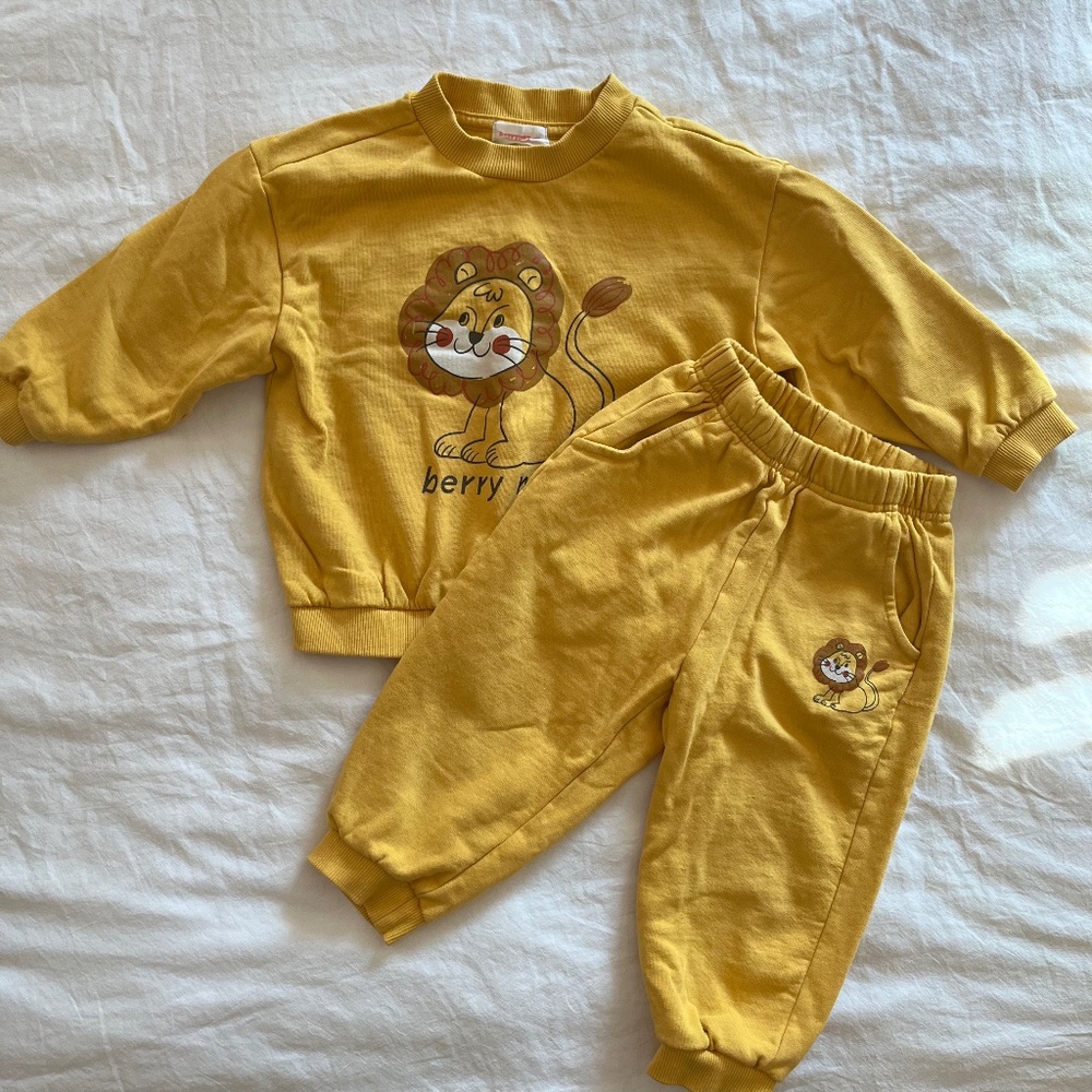3T boy sweatshirt sweatpants set